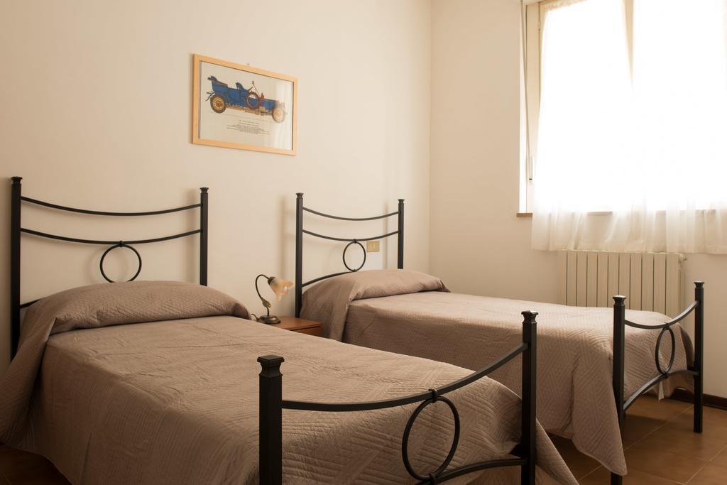 أسكولي بيتشينو Il Bedrooms Di Porta Maggiore المظهر الخارجي الصورة